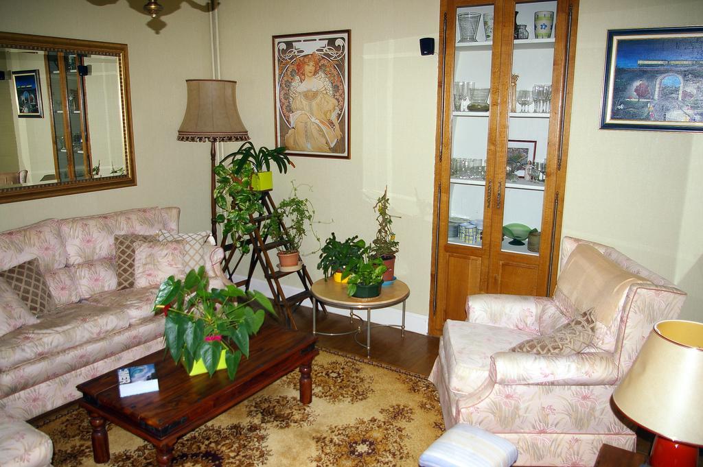 Chambres Au Logis Des Acacias Le Puley Exterior foto
